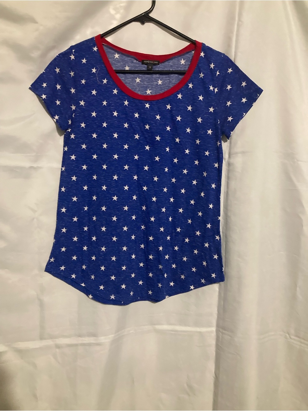 🖤4/$10 Blue Star Print Kids Tee with Red Trim